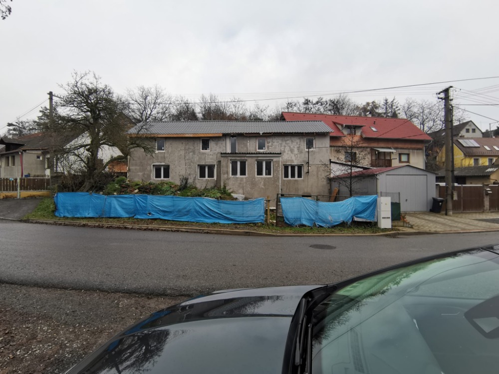 Rodinný dům Panoší Újezd – kompletní rekonstrukce - foto 38